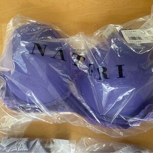 NWT Natori Feathers 38D Bra